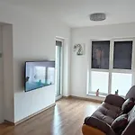 Apartment Garsoniera Alle